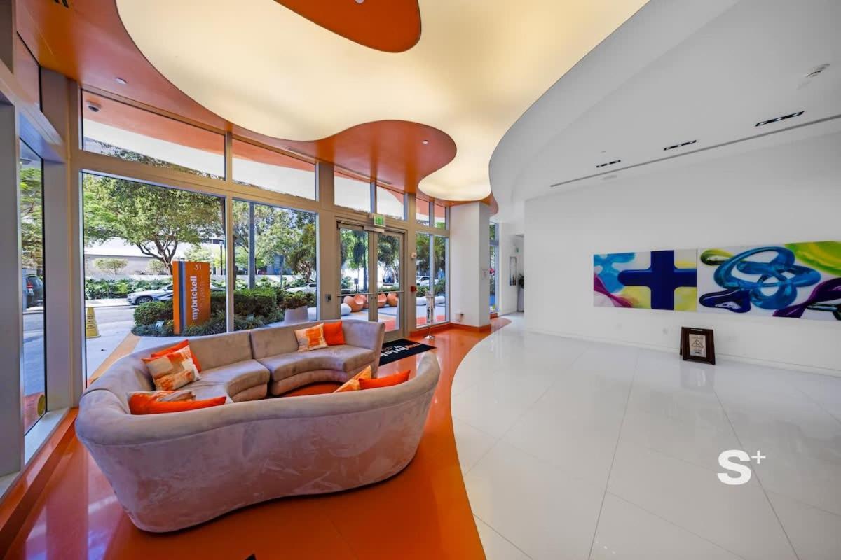 Stylish 2bd By Brickell Centre