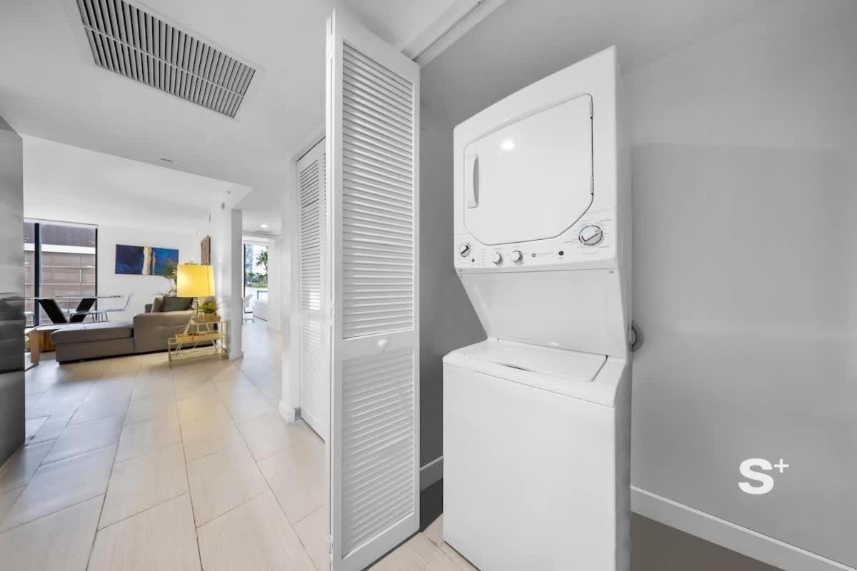 Stylish 2bd By Brickell Centre *
