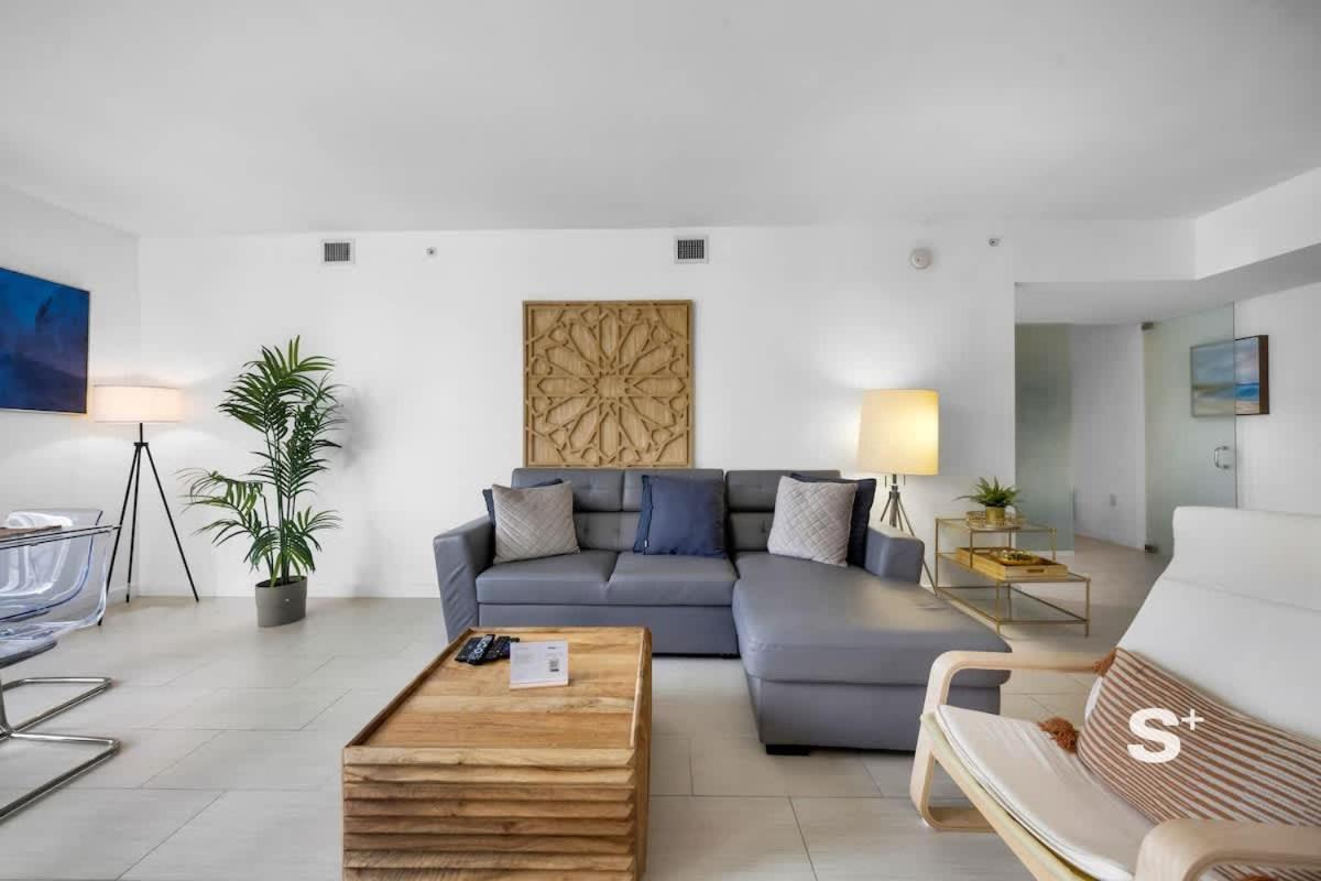 Stylish 2bd By Brickell Centre Miami